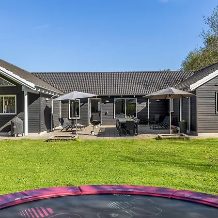 Finwith - 600m From The Sea By Interhome Semesterbostad